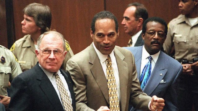 Muere O. J. Simpson: ¿Cómo su “dream team” de abogados logró que se le declare inocente de un doble crimen?