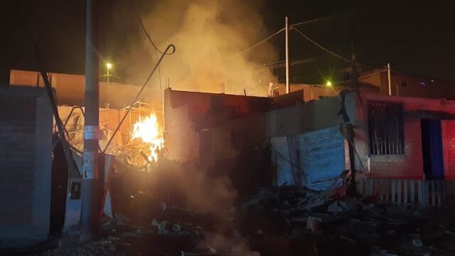 Ventanilla: Incendio en vivienda donde fabricaban pirotécnicos dejó al menos dos muertos y 11 heridos | VIDEO