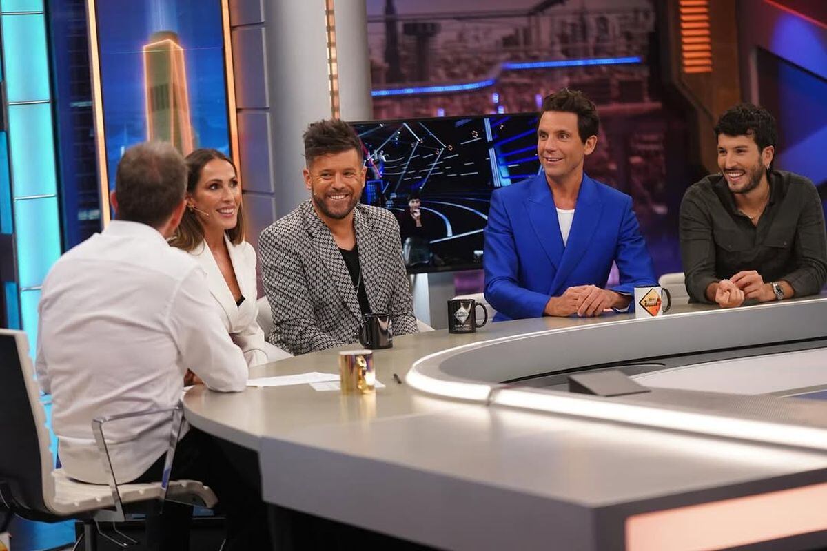 Cuando los cuatro coaches de "La Voz 2025" estuvieron en el programa conducido por Pablo Motos (Foto: El Hormiguero / Instagram)