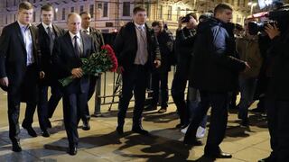 Putin rinde homenaje a víctimas del atentado en San Petersburgo