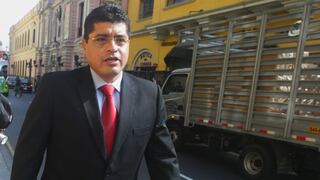 Alcalde de Surco declaró ante fiscal por caso López Meneses