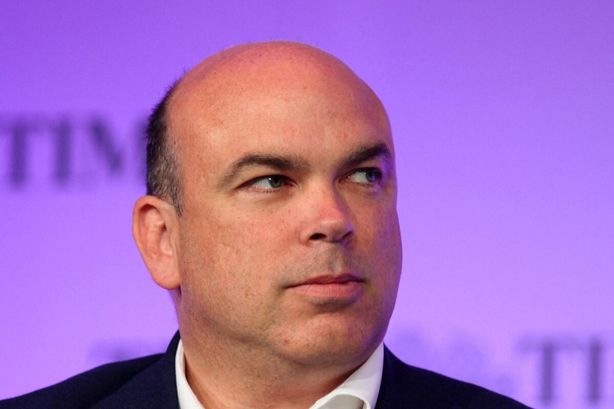 El Dr. Mike Lynch, director ejecutivo de Autonomy Group, en el Hotel Savoy de Londres, el 21 de junio de 2001. (Foto de BEN GURR / POOL / AFP)