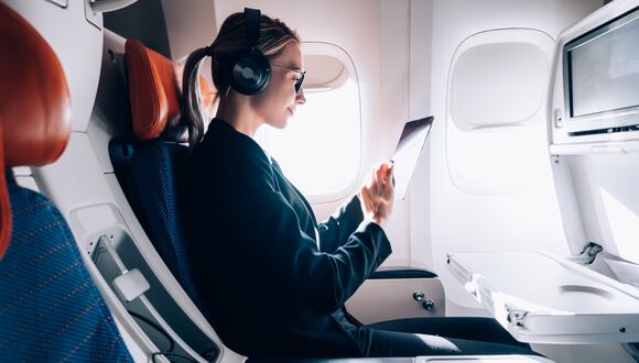 Google propone el ‘Modo de vuelo conectado’: la compañía permitirá usar Bluetooth y Wi-Fi en los aviones. (Foto: Archivo)