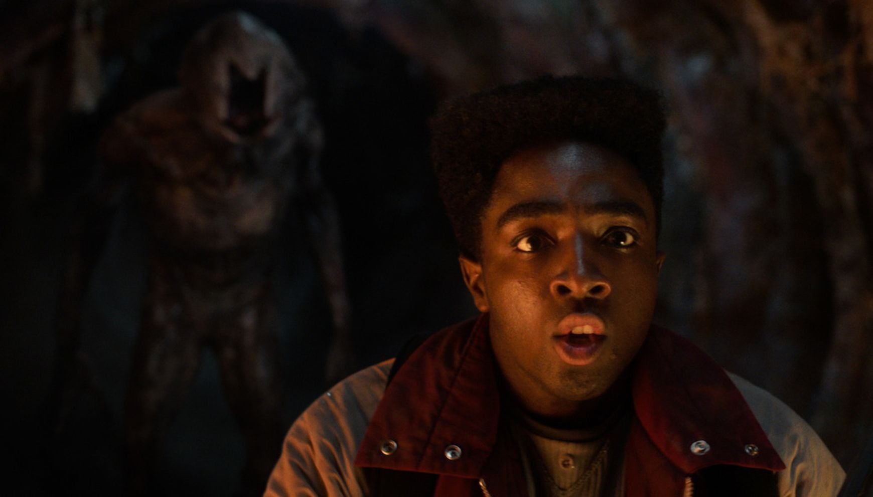 Lucas (Caleb McLaughlin) fue herido en el cuarto episodio de la quinta temporada de "Stranger Things 5", pero al parecer no es grave (Foto: Netflix)