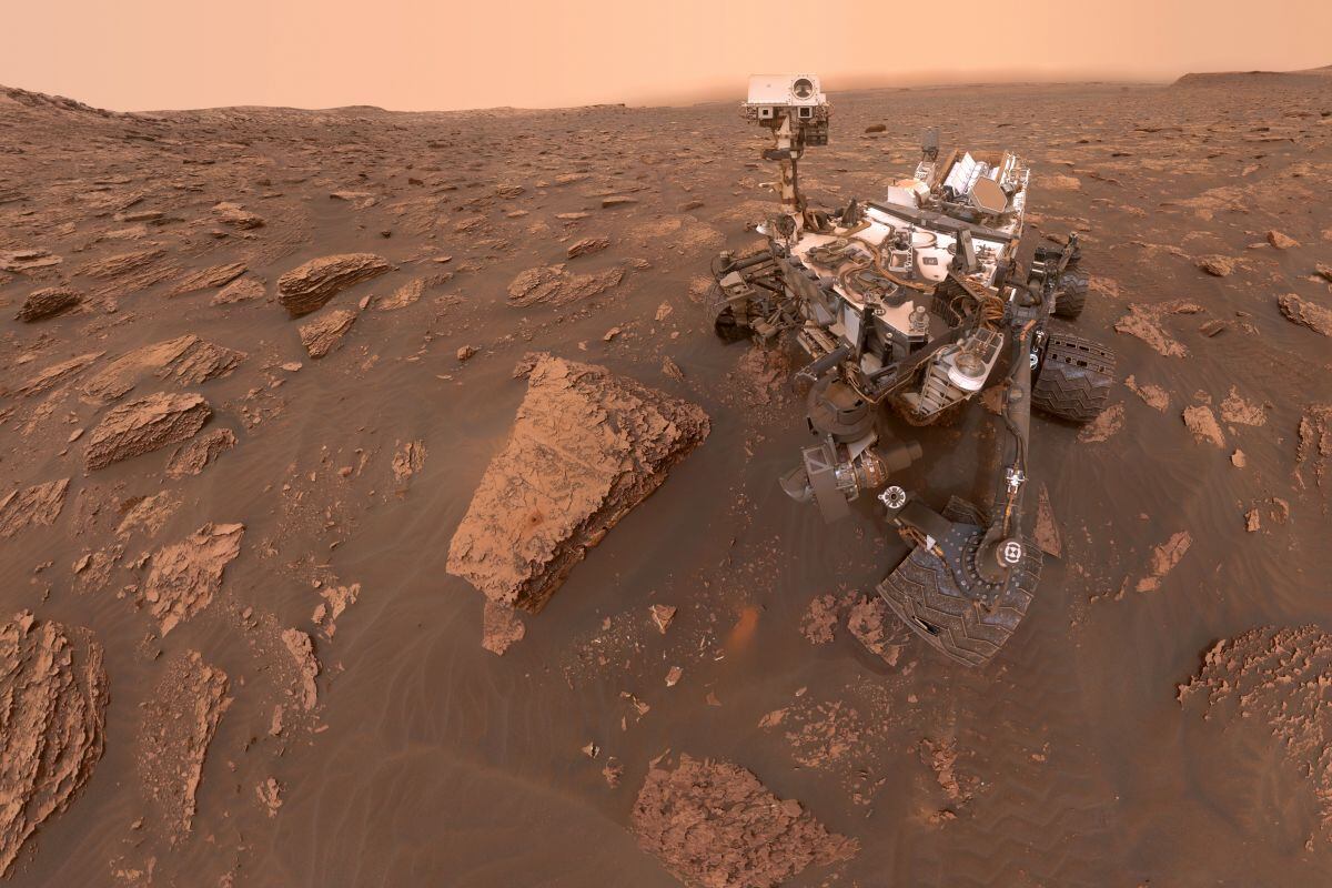 En la imagen Curiosity avanza en el duro terreno de Marte. (Foto: NASA/JPL-Caltech)