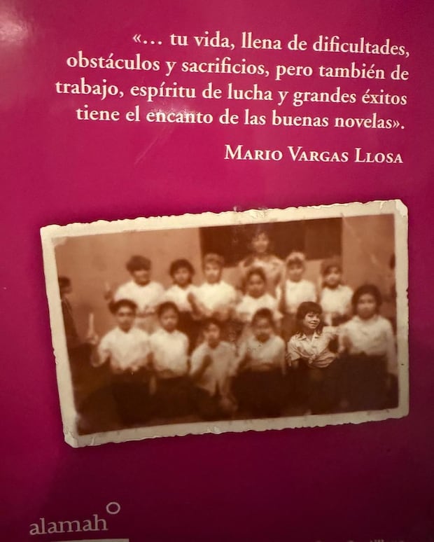 Mario Vargas Llosa escribió un mensaje de apoyo al primer libro de Gisela Valárcel, mismo que publicó en 2005 | Foto: @giselavalcarcelperu (Instagram)
