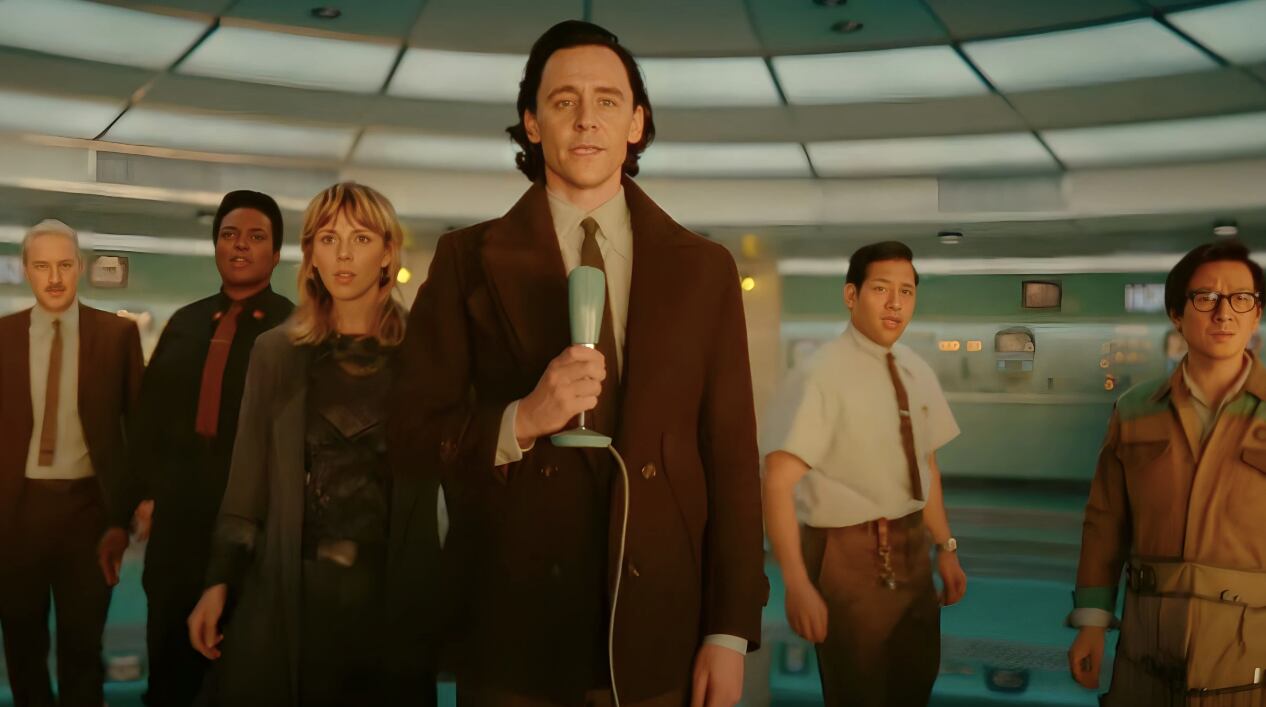 Mobius M. Mobius (Owen Wilson), la cazadora B-15 (Wunmi Mosaku), Sylvie (Sophia Di Martino), Loki (Tom Hiddleston) y Ouroboros "OB" (Ke Huy Quan) en la tercera temporada de la serie (Foto: Marvel Studios)