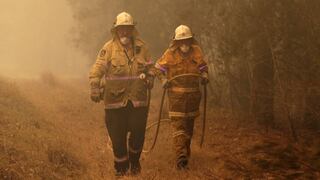 Australia llama a 3.000 reservistas militares contra los incendios