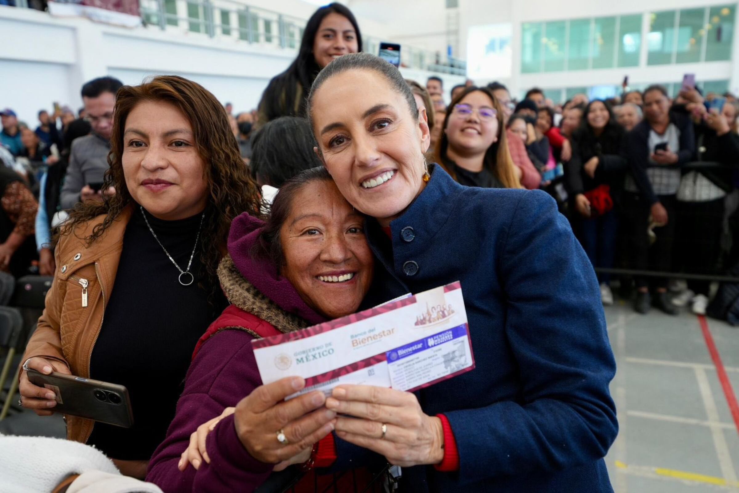 Conoce a quiénes le corresponde realizar el registro de la Pensión Mujeres del Bienestar hoy viernes 13 de junio y cómo hacerlo correctamente. (Foto: @juanbaaq)