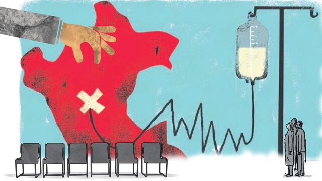 Salud: sector cierra el año en riesgo debido a malas estrategias y volatilidad política