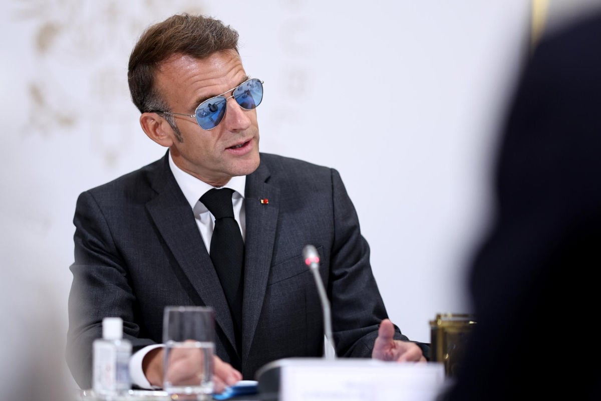El presidente de Francia, Emmanuel Macron, preside la quinta reunión de seguimiento sobre la lucha contra el narcotráfico en el Palacio del Elíseo, en París, Francia, el 2 de julio de 2026. Foto: EFE/EPA/SIMON WOHLFAHRT / POOL MAXPPP OUT