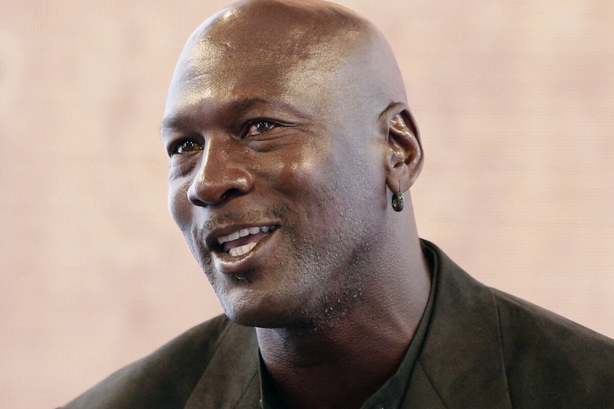 El exbasquetbolista Michael Jordan estaría a nada de vender una de sus propiedades más lujosas (Foto: AFP)