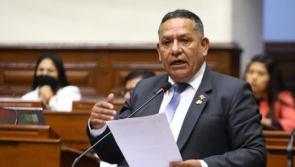 Esdras Medina, de Unidad y Diálogo Parlamentario, es propuesto para encabezar Comisión de Ética. (Foto: Congreso)