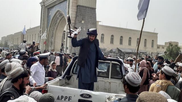 EN VIVO | Los talibanes entran en Kabul y se alistan para tomar el poder en Afganistán tras 20 años de guerra