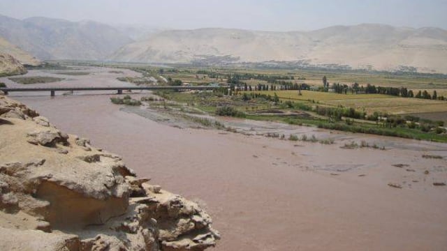 Indeci alerta sobre aumento de caudales de ríos de Lima y Arequipa