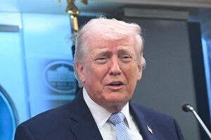 Trump dice a la AFP que uranio de Irán estará “perfectamente controlado”