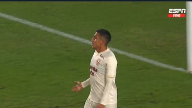 Valera roba gol a Di Benedetto y el árbitro anula el 2-0 de Universitario vs Gimnasia | VIDEO