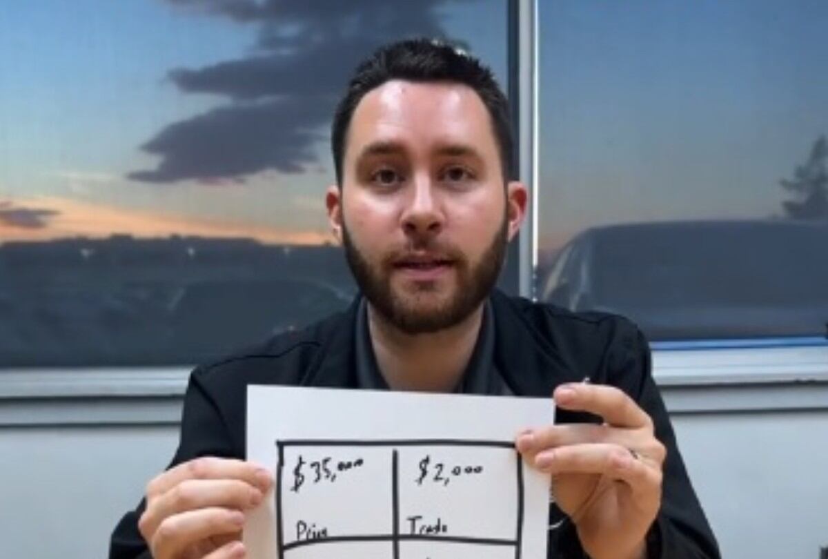 Un experto en autos se vuelve viral al advertir sobre un cuestionable método de venta utilizado por algunos concesionarios. (Foto: @thekindcarguy)