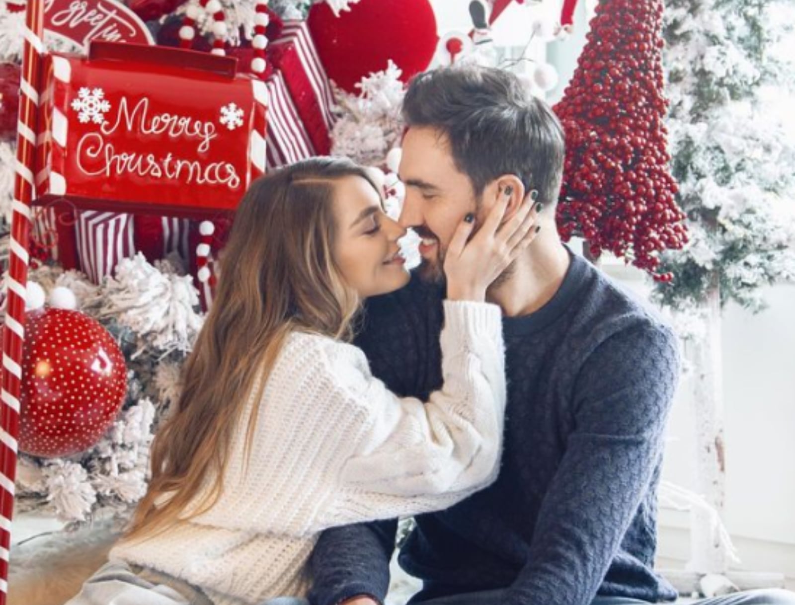 La actriz y el empresario oficializaron su relación en 2019, pero se conocían desde antes (Foto: Sofía Castro / Instagram)