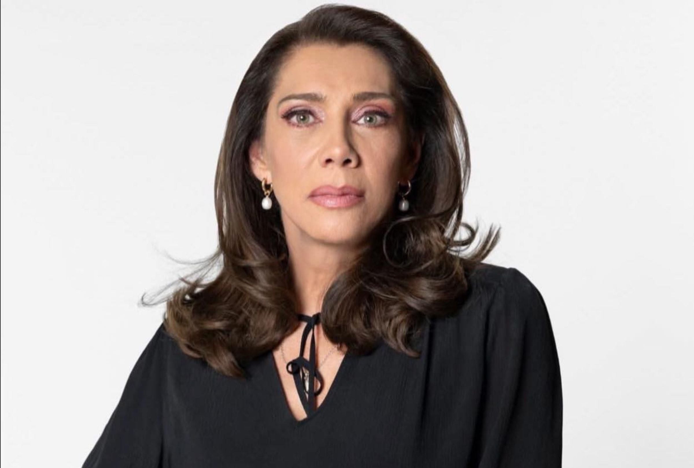 Cynthia Klitbo asume el rol de Gloria Domínguez en la telenovela "Monteverde" (Foto: TelevisaUnivision)