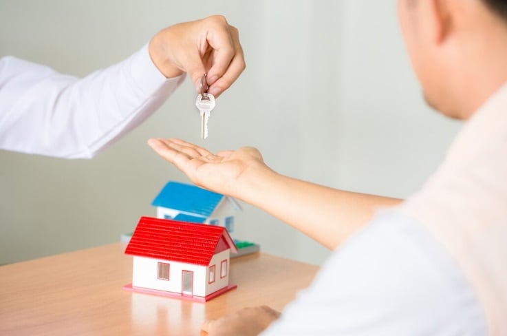 Cada vez más es complicado para los californianos adquirir una casa (Foto referencial: Freepik)