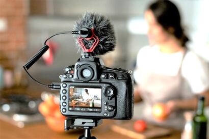 Influencers: canjes, unboxing o sorteos en redes sociales califican como publicidad y deberán ser informados como tal
