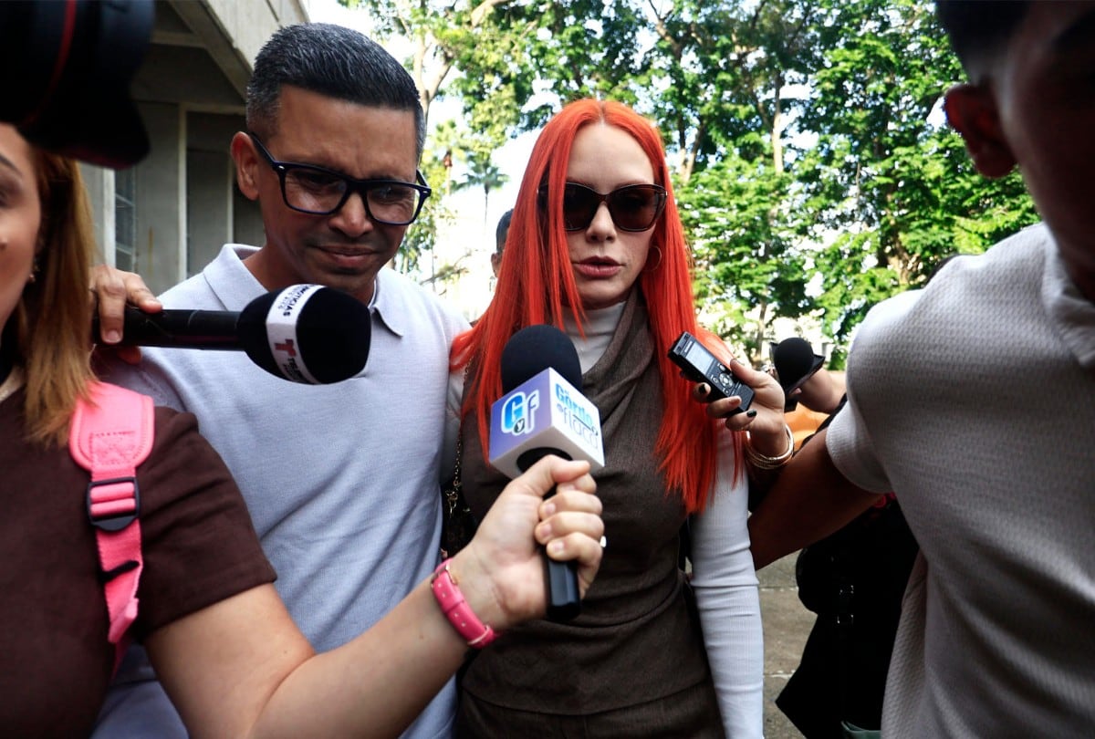 La orden de arresto contra Mireddys González, esposa de Daddy Yankee, fue anulada este 2 de enero. (Foto: Thais Llorca / EFE)