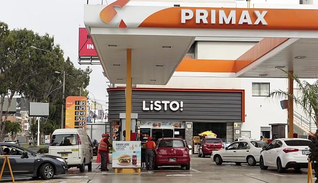 La venta de Primax fue una de las transacciones de mayor escala de los últimos años en el sector de combustibles. (Foto: USI)