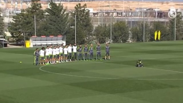 Real Madrid guardó minuto de silencio en memoria a Johan Cruyff