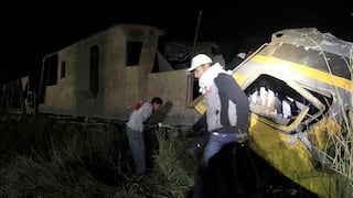 FOTOS: los vagones destrozados del tren en Egipto en el que murieron 19 personas