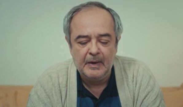 Enver no puede creer que su hija pequeña pueda haber hecho tantas maldades. (Foto: Antena 3)