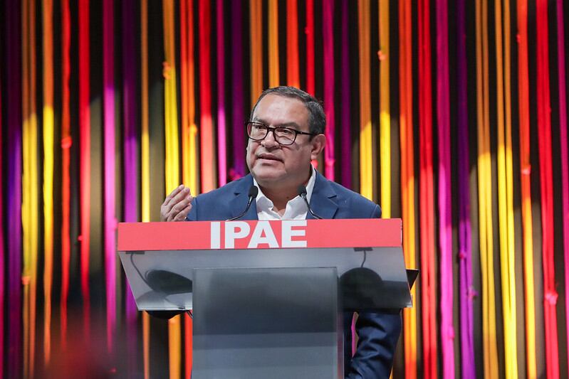 Durante su presentación en el primer día de la CADE 2023, que se realiza en Urubamba (Cusco), Otárola volvió a responsabilizar al gobierno de Pedro Castillo (2021-2022) por haber provocado la recesión económica que atraviesa el país. (Foto: PCM)