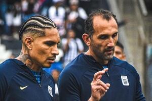 Gaspar Gentile sobre Paolo Guerrero y Hernán Barcos: “Son dos fenómenos y uno tiene que aprender de ellos”