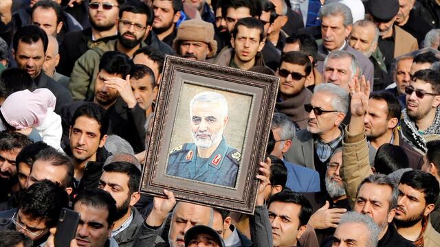 Multitudinaria protesta en Irán tras el asesinato del general Qasem Soleimani por fuerzas militares de Estados Unidos | FOTOS