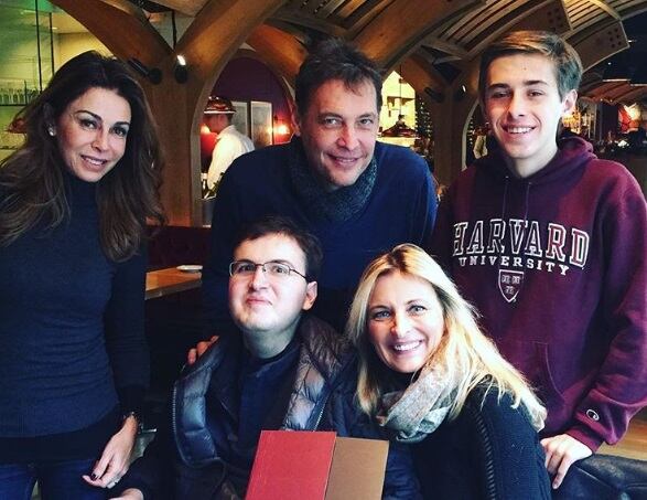 Patrick Delmas, su esposa y sus dos hijos (Foto: Patrick Delmas/ Instagram)