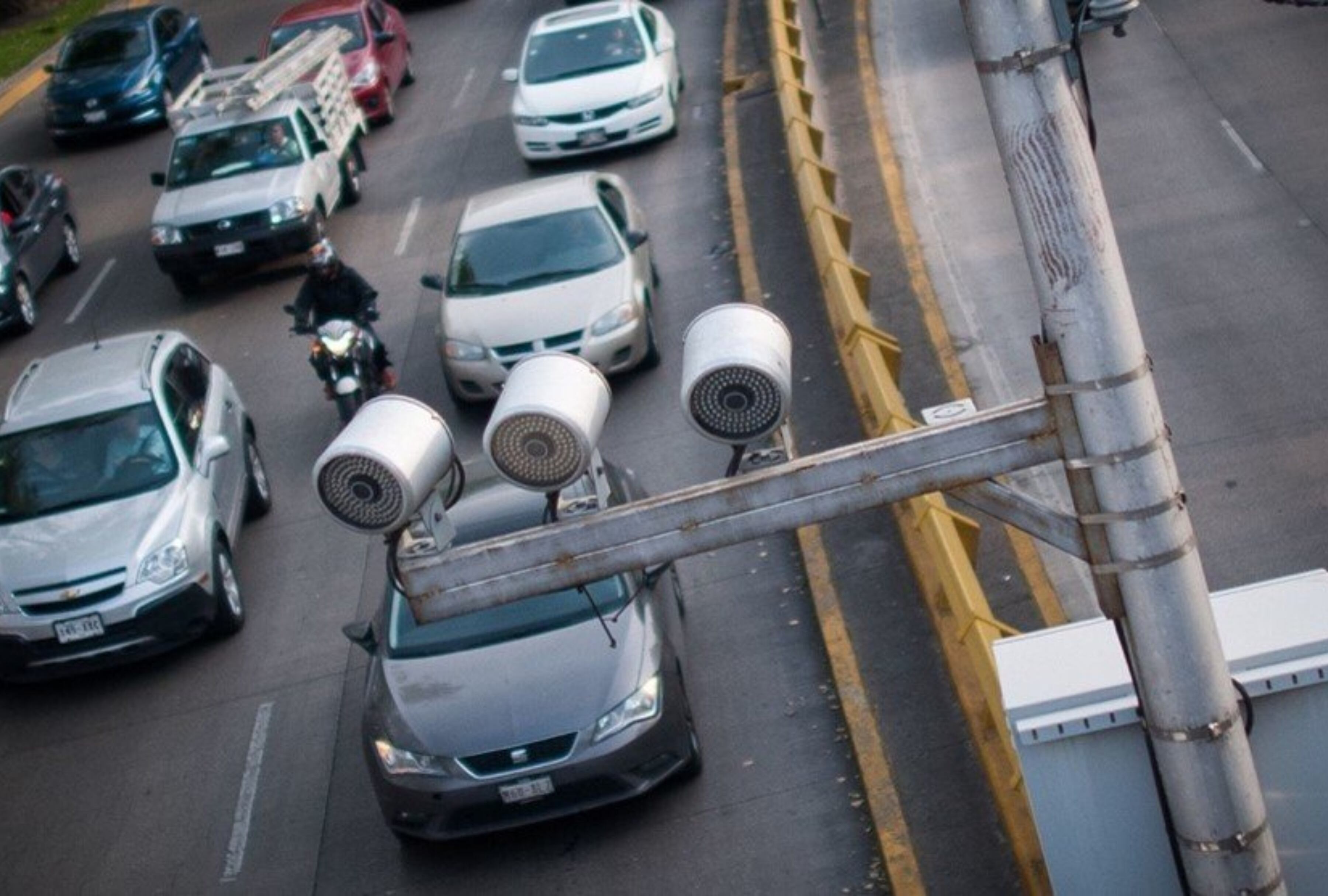 Conoce cuánto es la multa si te excedes la velocidad en la Ciudad de México. (Foto: Difusión)