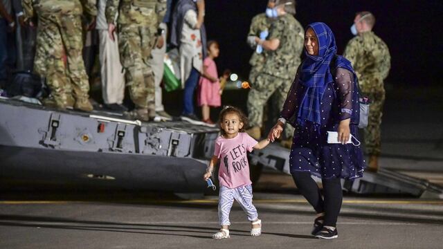 Italia es el país de la Unión Europea que más personas en Afganistán evacuó
