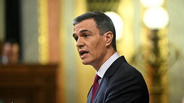 Pedro Sánchez defiende su Gobierno de coalición como “único muro” contra la ultraderecha de España