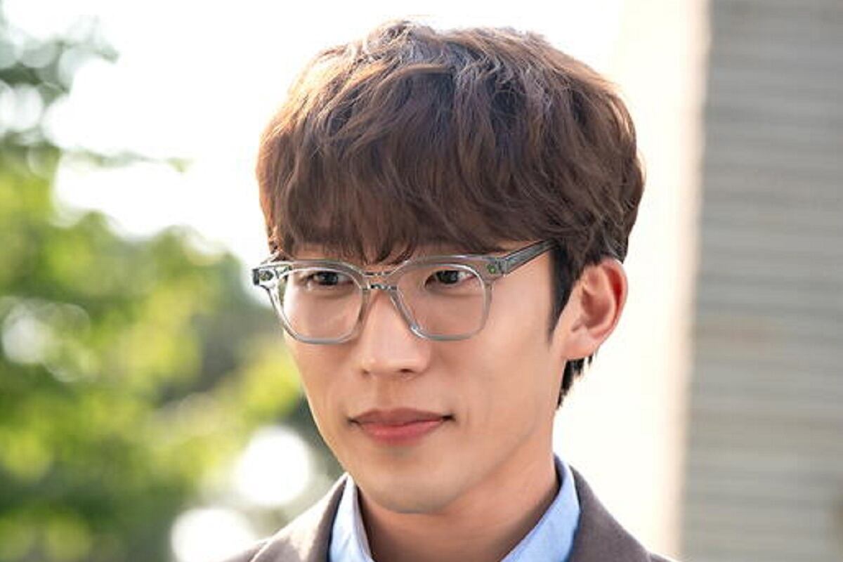 Lee Sang-yi, que fue parte de la serie "Sabuesos", interpreta a Joo Seok-hoon en la serie coreana "Mi adorable demonio" (Foto: Netflix)
