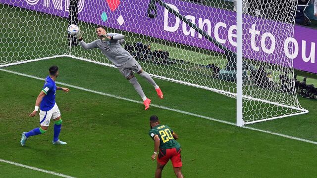 Brasil vs. Camerún: la tremenda tapada de Ederson para mantener invicta la portería de Brasil | VIDEO