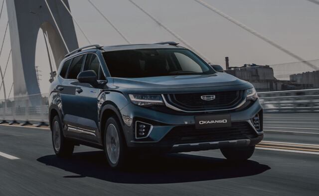 El Geely Okavango es un SUV de tres filas potente y muy potente. Es el único híbrido de la lista y su precio parte desde US$21.990