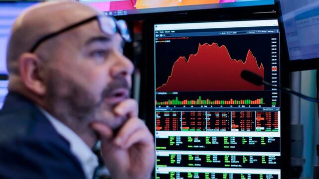 Wall Street abre en rojo mientras crecen expectativas ante resultados de Nvidia
