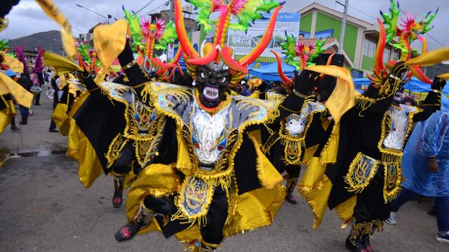 Sigue la celebración por la fiesta de la Candelaria en Puno [FOTOS]