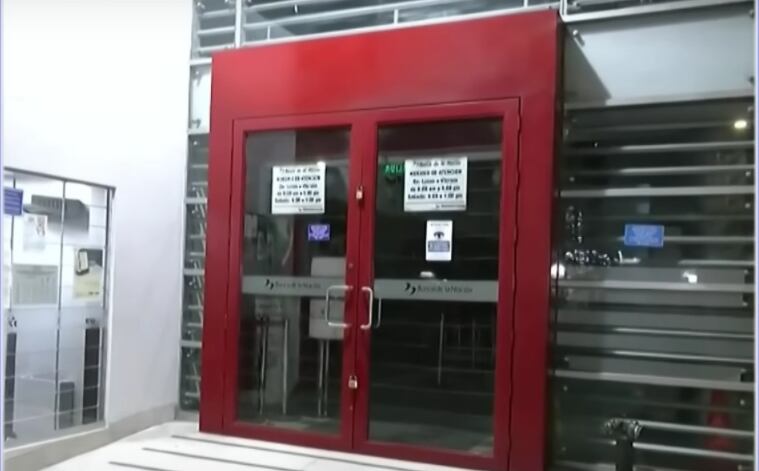 San Martín de Porres: frustran asalto al Banco de la Nación tras enfrentamiento armado. (Foto: Captura/24 Horas)