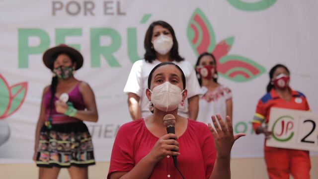 Verónika Mendoza a Humala: “Al parecer, está desesperado por ganar un poquito de tribuna”