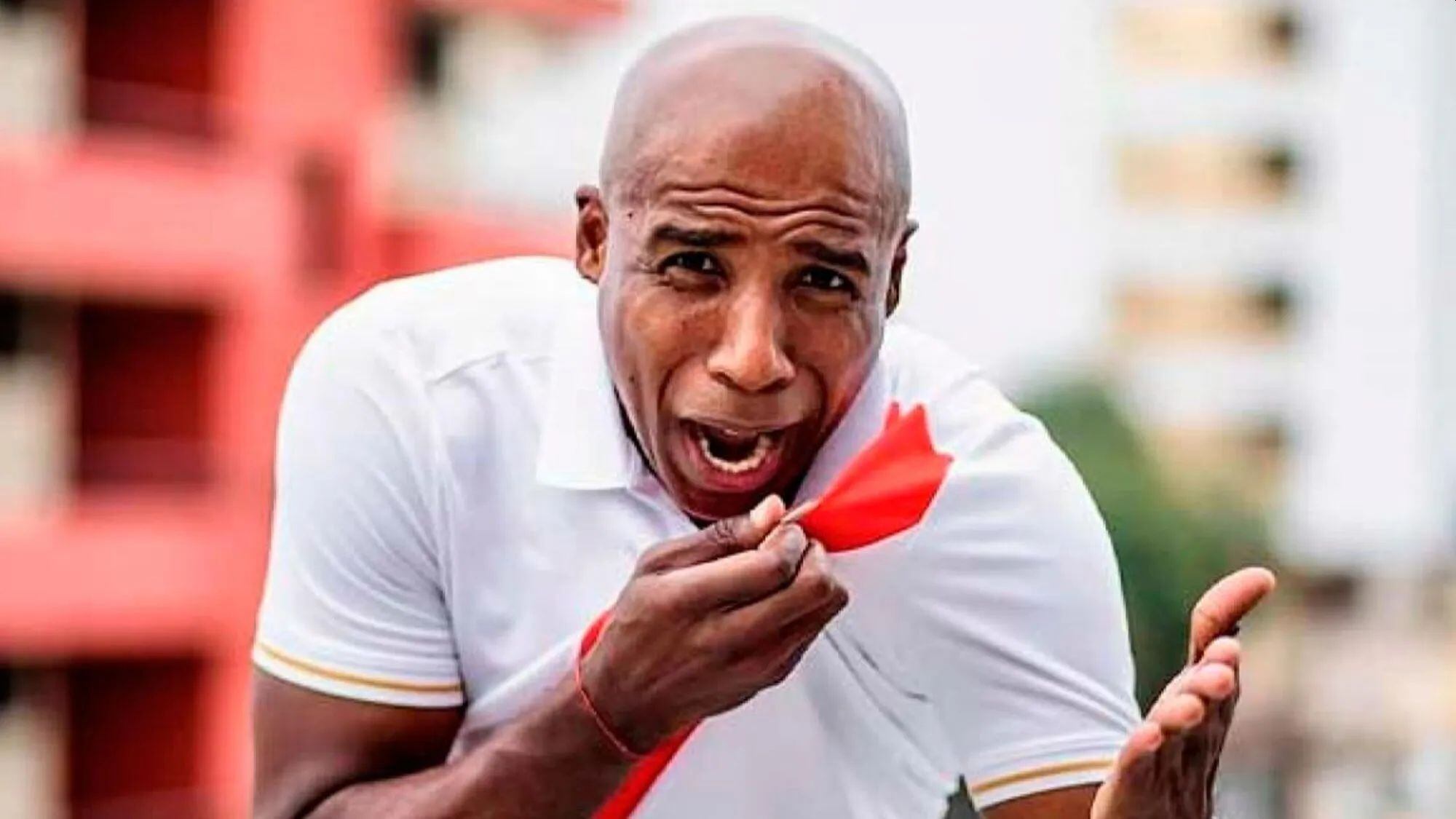 Por otro lado, no quiso referirse al perfil que debe tener el próximo entrenador de la blanquirroja, aunque destacó la experiencia de Juan Carlos Oblitas para este tipo de decisiones.