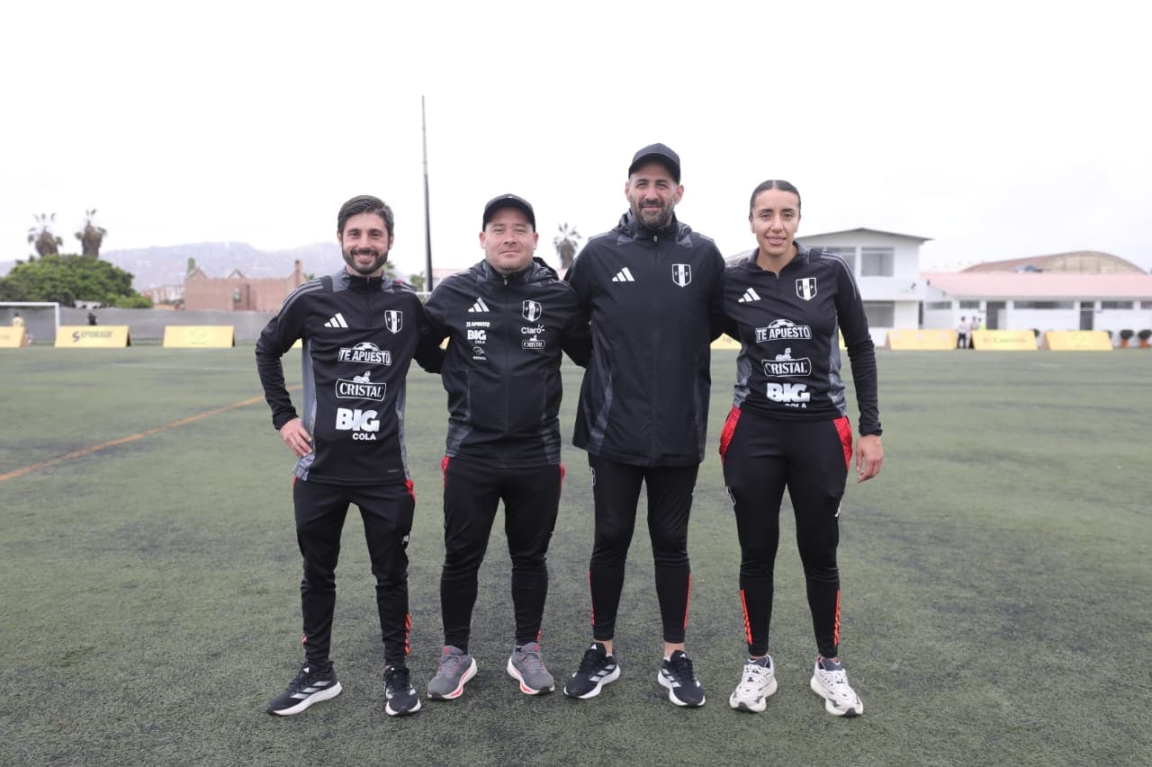 Comando técnico de la selección peruana femenina. (Foto: Antonio Melgarejo / GEC)