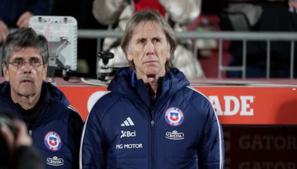 ¡Ricardo Gareca lo lamenta! Esta es la primera baja de Chile para enfrentar a Perú por la Copa América 2024. (Foto: EFE)