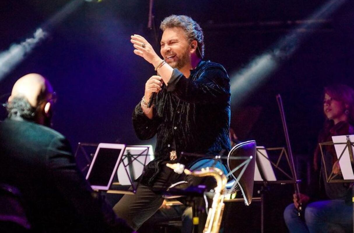 Manuel Mijares recibe reconocimiento de los Latin Grammy por sus 30 años de trayectoria. (Foto: instagram)