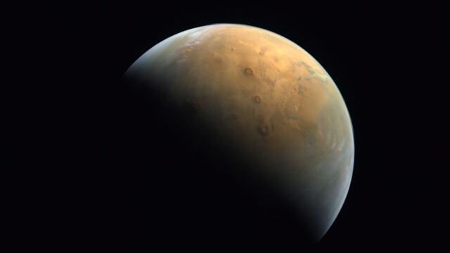 El róver chino Zhurong halla indicios de un océano extinto en Marte, según estudio
